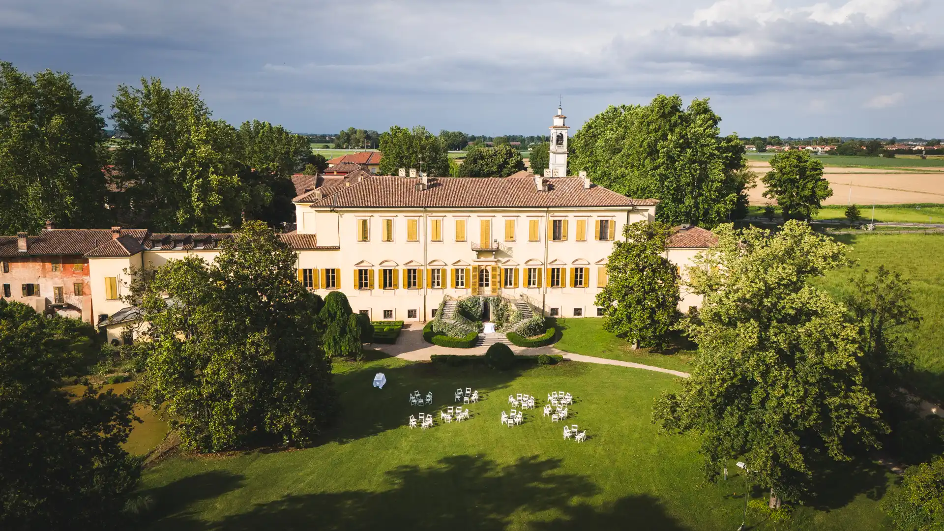 panoramica del parco di villa botta adorno